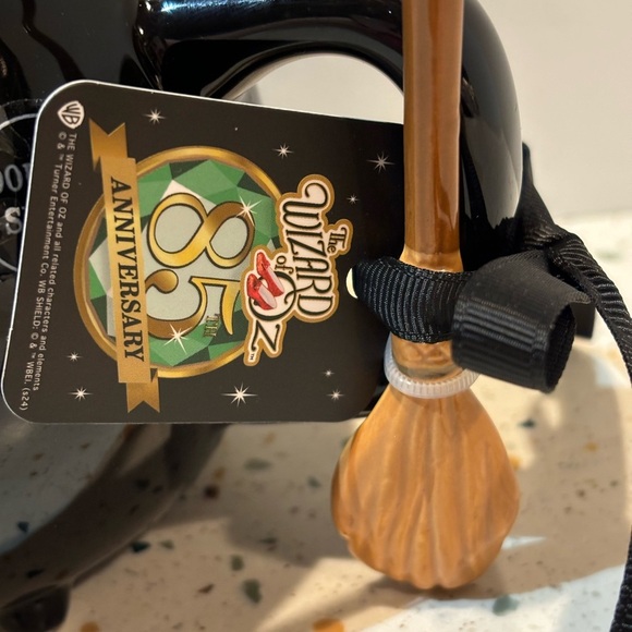 Wizard of Oz 85th Anniversary, The Wicked Witch Mug Pot I’ll Get You My… - Picture 8 of 11